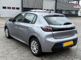 Peugeot 208 1.2 PureTech Active picture 6