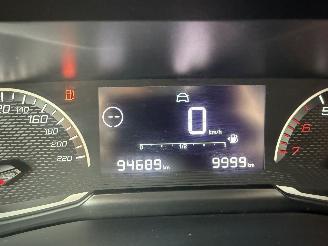 Peugeot 208 1.2 PureTech Active picture 15