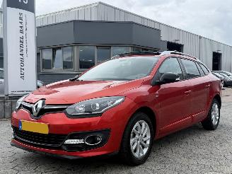 Auto incidentate Renault Mégane Estate 1.2 TCe Limited 2016/6