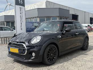  Mini Cooper 1.5 Cooper Business 2016/12