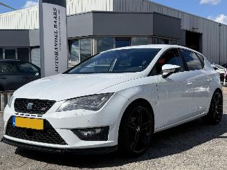 Coche accidentado Seat Leon ST 1.2 TSI Style 2014/6