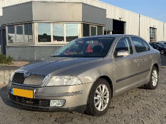 škoda osobní automobily Skoda Octavia 1.6 FSI Ambiente Attractive Business AUTOMAAT 2008/4