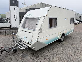 skadebil caravan Eifelland  Inclusief luifel 2000/1