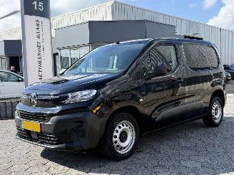 krockskadad bil bedrijf Citroën Berlingo 1.5 BlueHDi 100 S&S L1 2024/11