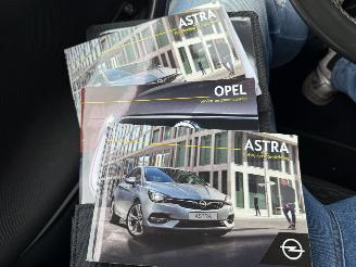 Opel Astra 1.2 Edition picture 19