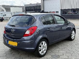 Opel Corsa 1.2-16V Essentia picture 4