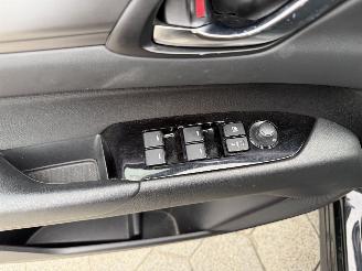 Mazda CX-5 2.0 e-SkyActiv-G M Hybrid 165 Advantage picture 13