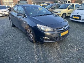 Opel Astra 1.4 TURBO BLITZ. 5 DEURS AIRCO  Navi picture 2