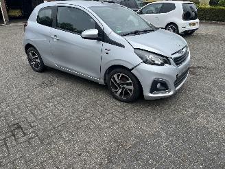 krockskadad bil auto Peugeot 108 1.0 ALLURE 2020/7