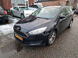 skadebil auto Ford Focus 1.0 eco boost 2018/1