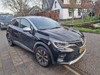 Avarii autoturisme Renault Captur 1.0 tce 90 techno 2023/3