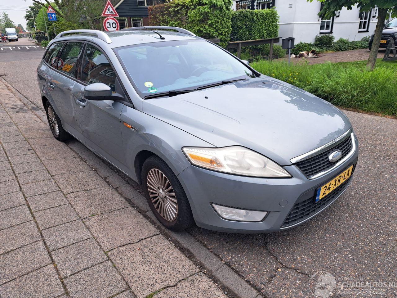 Ford Mondeo 2.0i