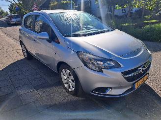 skadebil auto Opel Corsa-E 1.2 cosmo 2016/3