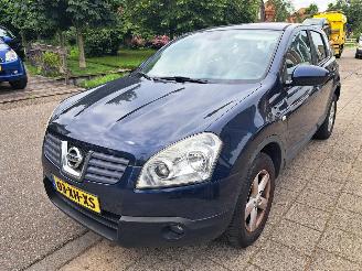 skadebil auto Nissan Qashqai 2.0i tekna 2007/6