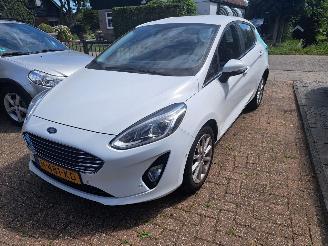 Voiture accidenté Ford Fiesta 1.0i Titanium 2020/2