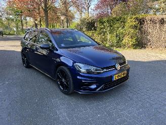 damaged passenger cars Volkswagen Golf VARIANT 1.5 TSI HIGHLINE R-LINE AUTOMAAT PANO 2018/1