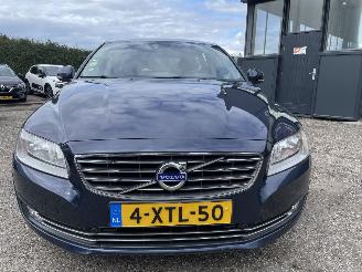 Volvo V-70 2.0 D4 Momentum AIRCO LEDER picture 6