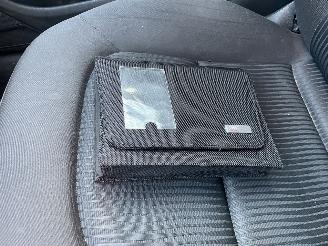 Audi A4 2.0 TDI sedan Pro Line Business AIRCO picture 14