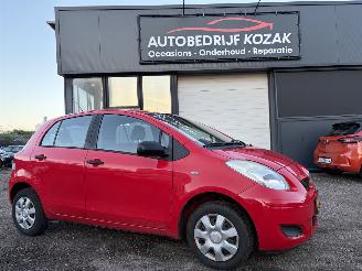 bruktbiler auto Toyota Yaris 1.0 VVTi Acces AIRCO 5drs NIEUWE APK 2010/4
