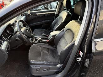 Skoda Superb 1.6 TDI Sprint PRO AIRCO NAVI picture 8