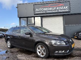 Avarii autoturisme Volkswagen Passat 1.6 TDI BlueMotion Executive NAVI PDC CRUISE 2013/10