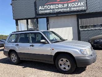 Vaurioauto  passenger cars Subaru Forester 2.0 AWD AIRCO LPG 2001/10
