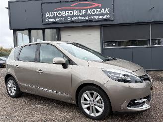 Käytettyjen passenger cars Renault Scenic 2.0 Privilege AUTOMAAT AIRCO LEER 2012/3
