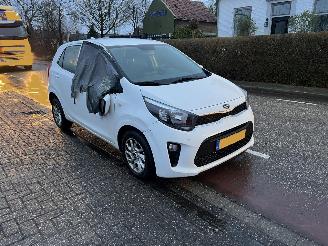 Voiture accidenté Kia Picanto 1.0-12V 2017/1