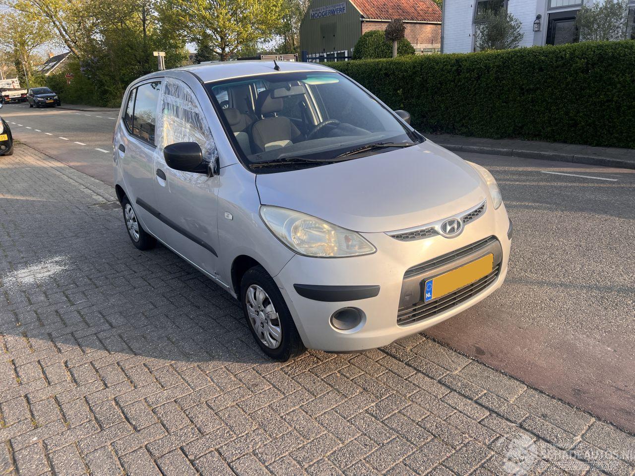 Hyundai I-10 1.1-12 v