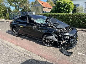 Schadeauto Mercedes Cla-klasse 180 2016/8