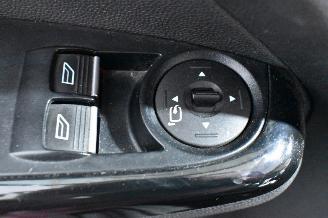 Ford Fiesta 1.0 Ecoboost Titanium picture 22