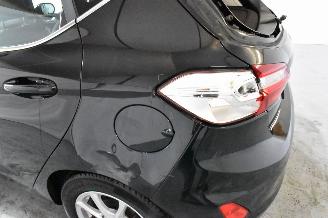 Ford Fiesta 1.0 EcoB. Titanium picture 11