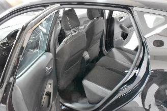 Ford Fiesta 1.0 EcoB. Titanium picture 16