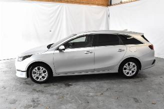 Kia Ceed 1.0 T-GDi DynPlusL. picture 4