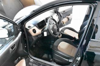 Hyundai I-10 1.0i i-Motion picture 17