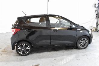 Hyundai I-10 1.0i i-Motion picture 8