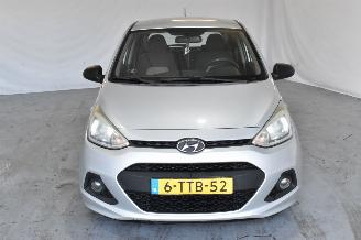 Hyundai I-10 1.0i i-Drive picture 2