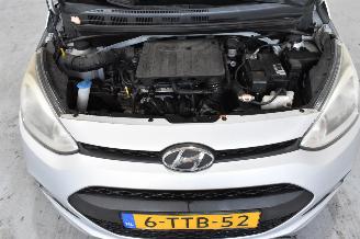 Hyundai I-10 1.0i i-Drive picture 12
