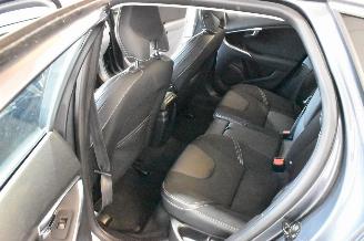 Volvo V-40 1.6 D2 Momentum picture 22