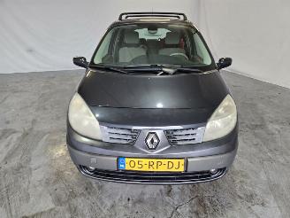 Renault Grand-scenic 2.0 16V Tech Line picture 2