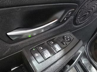BMW 2-serie 216d 7p High picture 25