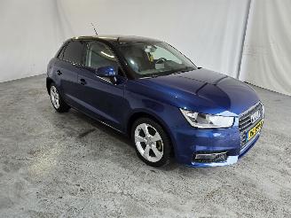 Damaged car Audi A1 SPORTBACK 1.0 TFSI 2017/7