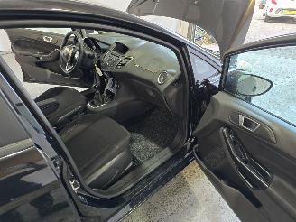 Ford Fiesta 1.6 TDCi Style picture 19