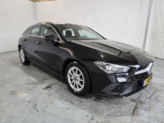 Vaurioauto  passenger cars Mercedes Cla-klasse Shooting Brake 180 Bns Solution 2020/11