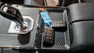 Land Rover Range Rover Evoque 2.0 P250 AWD R-Dynamic HSE picture 36