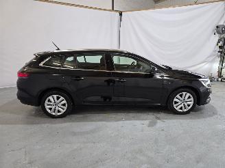 Renault Mégane 1.6 E-Tech Plug-In Hybrid 160 Equilibre picture 8