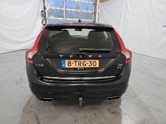 Volvo V-60 2.4 D6 AWD Plug-In Hybrid Summum picture 6
