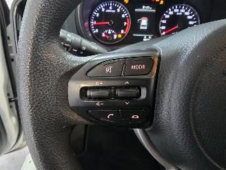 Kia Picanto 1.0 DPi ComfortL. 5p picture 27