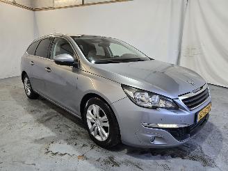 Unfallwagen Peugeot 308 SW 1.6 BlueHDI Blue Lease Executive Pack 2015/9