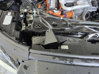 BMW iX1 eDrive20 67 kWh picture 12